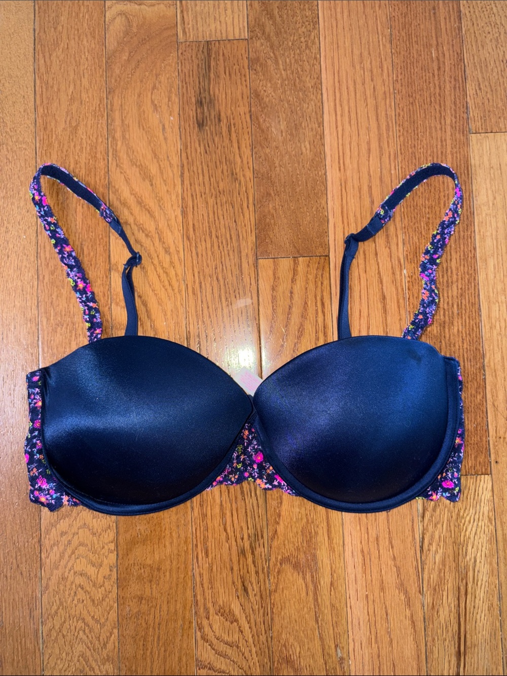 Victoria’s Secret PINK Navy Floral Lace Push Up Bra 34D Multi Way